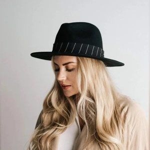 Gigi Pip Gamblers Hat